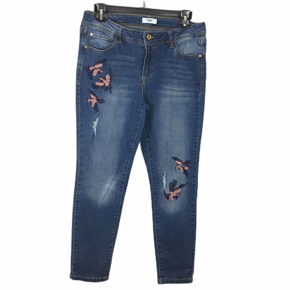 Distressed Embroidered Bird Kenzie Ankle Jeans Size 10